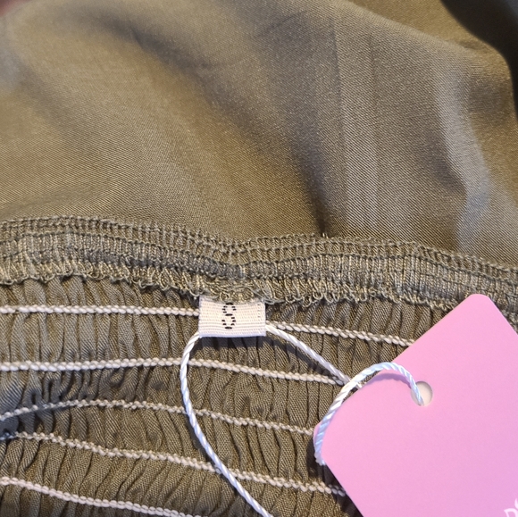 🌟 Women's Tiered Sleeveless Army Green Maxi Dress, Size Small - Picture 9 of 11